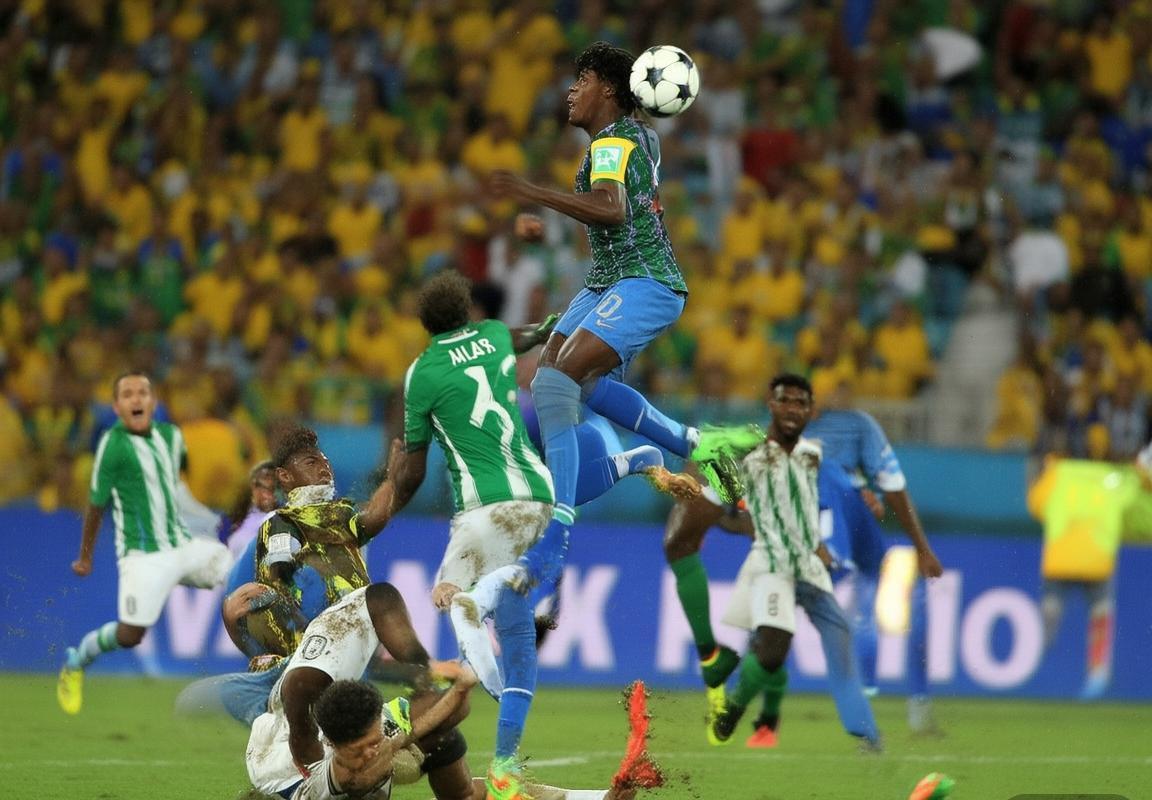 巴西尼日利亚巅峰对决：精彩瞬间与战术分析(图3)